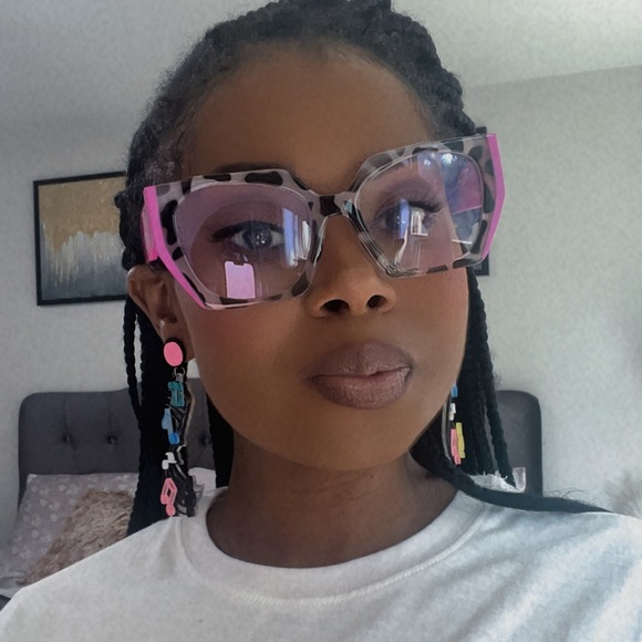 New Arrival Clear Frames “Clear Day” Pink Tortoise - Picture 5 of 6